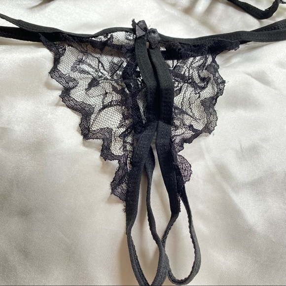 Black Lace Thong and Triangle Bra Set Crotchless - Picture 3 of 5